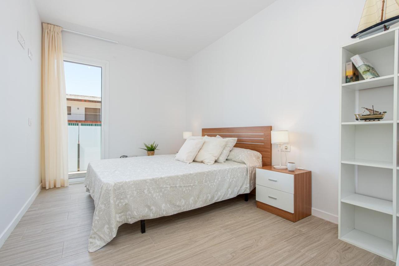 M A R I V E N T Suite With Bathroom And Terrace 50 M2 로지즈 외부 사진