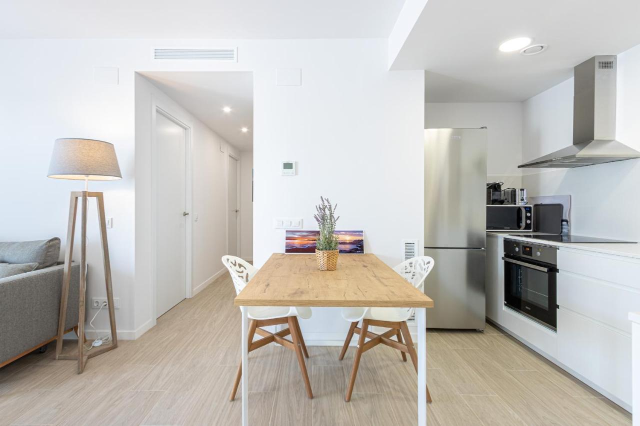 M A R I V E N T Suite With Bathroom And Terrace 50 M2 로지즈 외부 사진