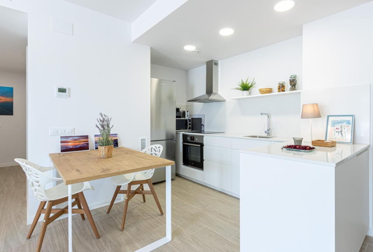 M A R I V E N T Suite With Bathroom And Terrace 50 M2 로지즈 외부 사진
